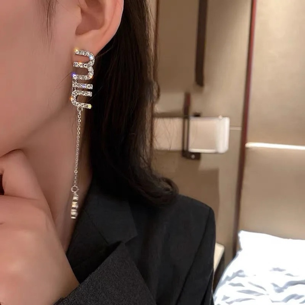 Elegant Silver Drop Earrings